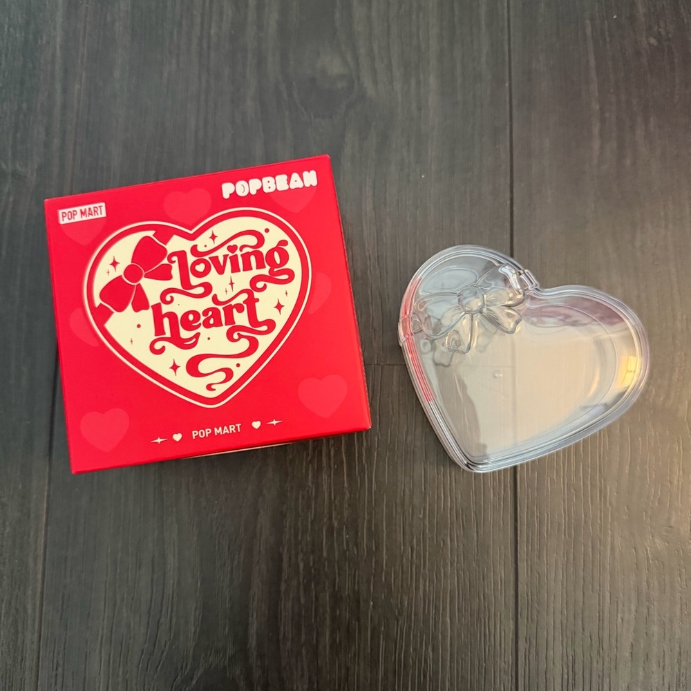 POP MART - Pop Bean Loving Heart Clear Box